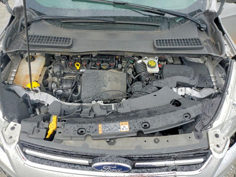 Photo 12 from auction – 2016 FORD ESCAPE with VIN 1FMCU9J92GUC68100