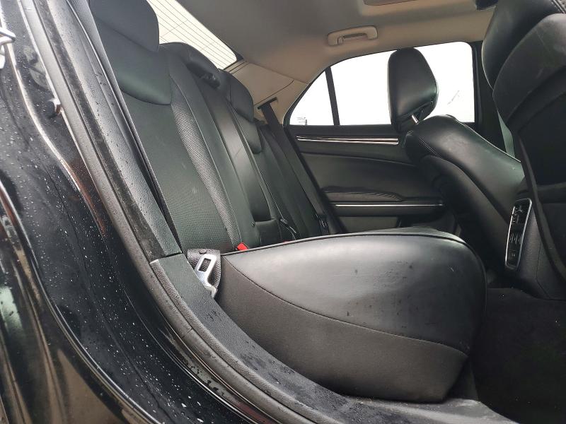 Photo 10 from auction – 2015 CHRYSLER 300C with VIN 2C3CCAET6FH780706