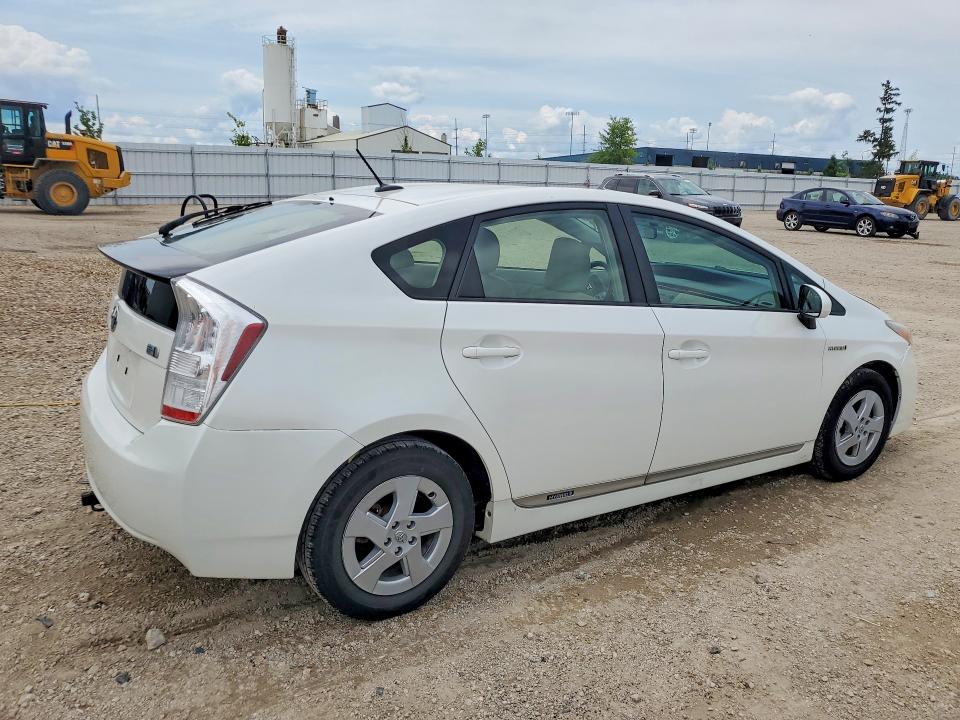 صورة رقم 3 من المزاد - 2011 TOYOTA PRIUS مع VIN JTDKN3DU4B5311638