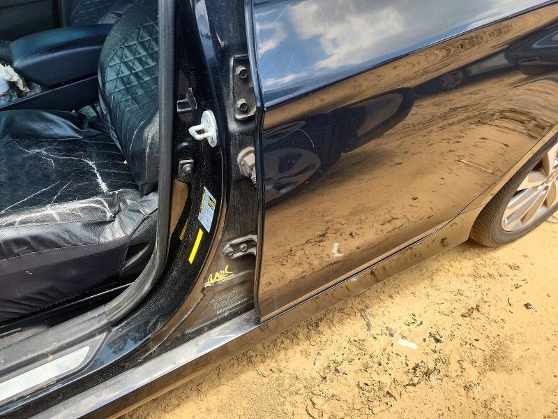 Photo 12 from auction – 2014 HYUNDAI SONATA with VIN 5NPEC4AC4EH842184