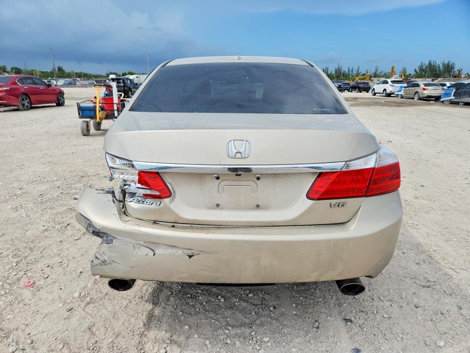 Photo 6 from auction – 2014 HONDA ACCORD with VIN 1HGCR3F84EA011751