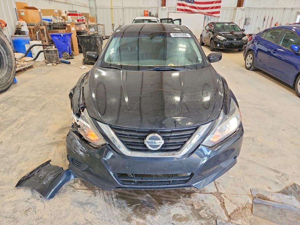 Photo 5 from auction – 2017 NISSAN ALTIMA with VIN 1N4AL3AP2HN307957