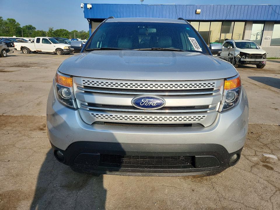 Photo 5 from auction – 2014 FORD EXPLORER with VIN 1FM5K7F89EGA07464