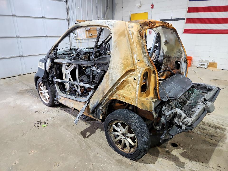 Photo 2 from auction – 2008 SMART FORTWO with VIN WMEEJ31X88K136295