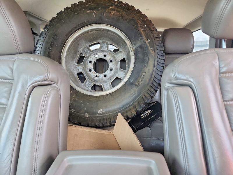 Photo 10 from auction – 2004 HUMMER H2 with VIN 5GRGN23U74H122421