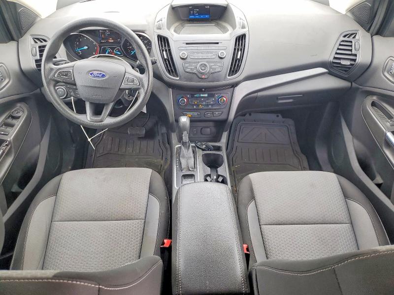 Photo 8 from auction – 2017 FORD ESCAPE with VIN 1FMCU0GD1HUE22367