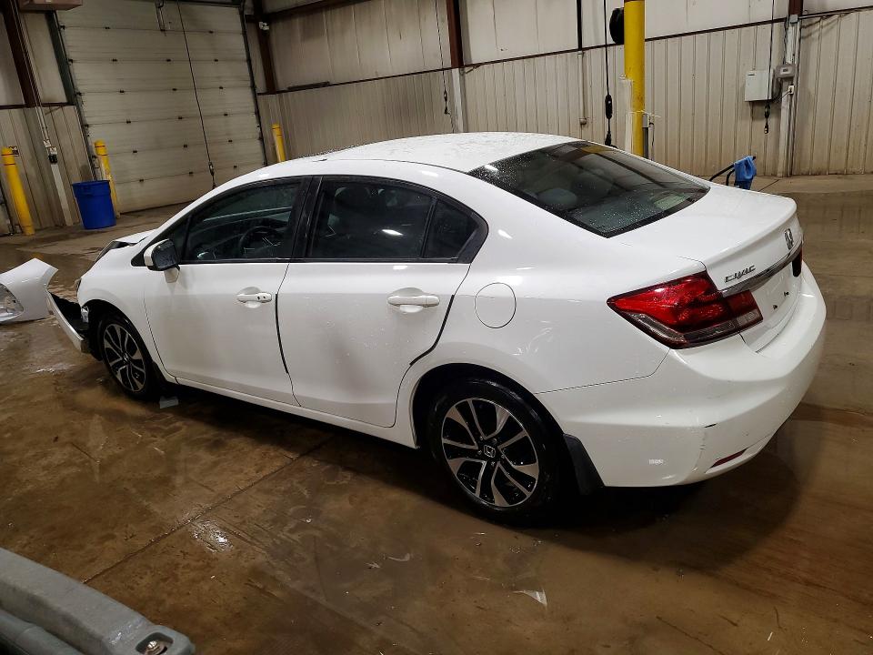 Photo 2 from auction – 2015 HONDA CIVIC with VIN 19XFB2F89FE226275