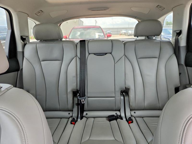 Photo 10 from auction – 2021 AUDI Q7 with VIN WA1LJAF76MD012568