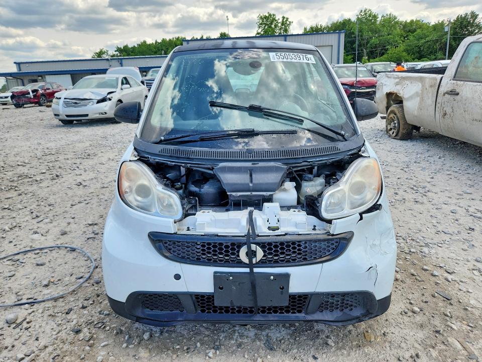 صورة رقم 5 من المزاد - 2014 SMART FORTWO مع VIN WMEEJ3BA4EK748306