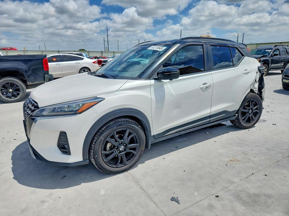 NISSAN KICKS 2021 with VIN 3N1CP5DV4ML466456 - Photo from auction