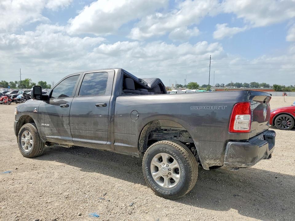Foto 2 de la subasta – 2024 RAM 2500 con VIN 3C6UR5DL8RG238901