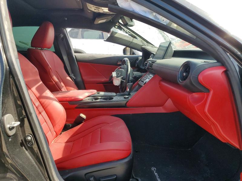 Photo 7 from auction – 2023 LEXUS IS with VIN JTHGZ1B22P5067879
