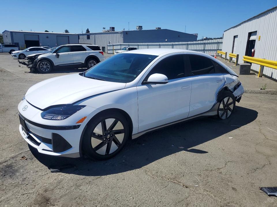 2025 HYUNDAI IONIQ 6