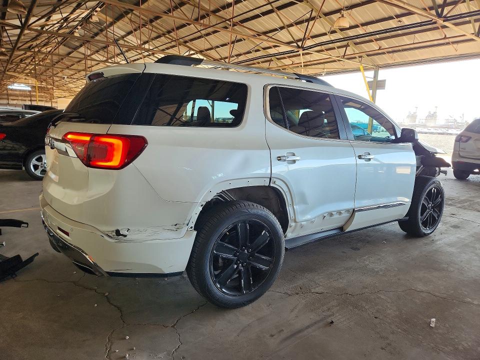 Foto 3 de la subasta – 2018 GMC ACADIA con VIN 1GKKNPLS8JZ126284