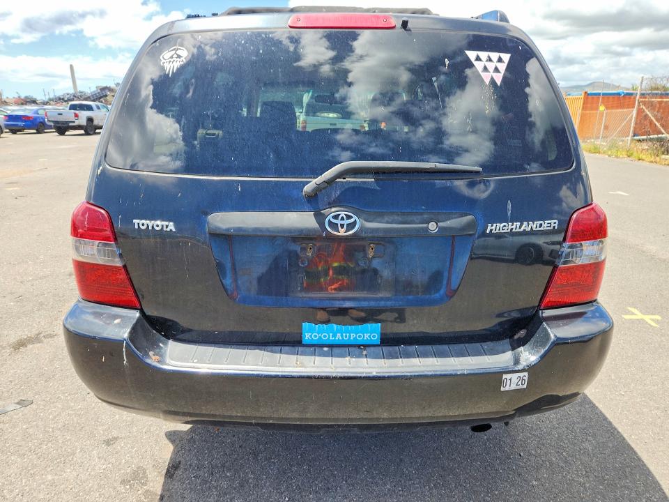 Photo 6 from auction – 2004 TOYOTA HIGHLANDER with VIN JTEGD21A440104627