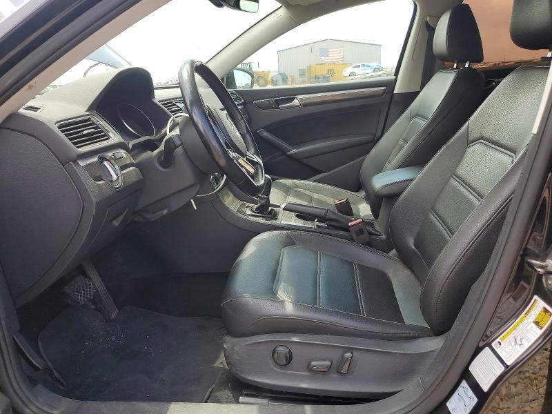 Photo 7 from auction – 2018 VOLKSWAGEN PASSAT with VIN 1VWBA7A39JC008215