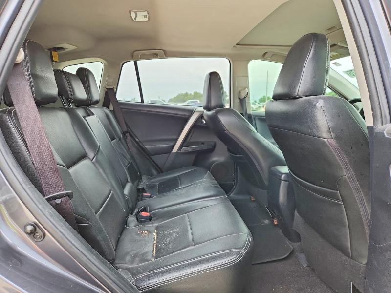 Photo 11 from auction – 2017 TOYOTA RAV4 with VIN JTMWFREV5HD096214