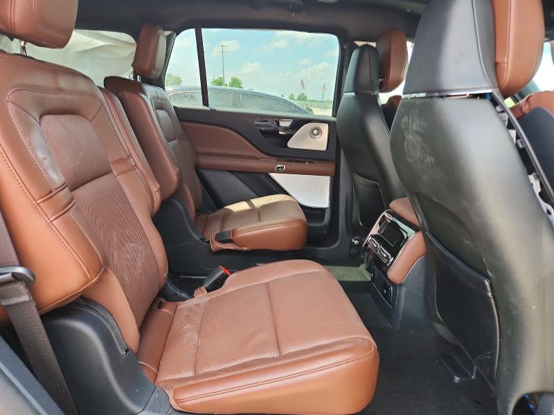 Photo 11 from auction – 2025 LINCOLN AVIATOR with VIN 5LM5J7XC6SGL16419