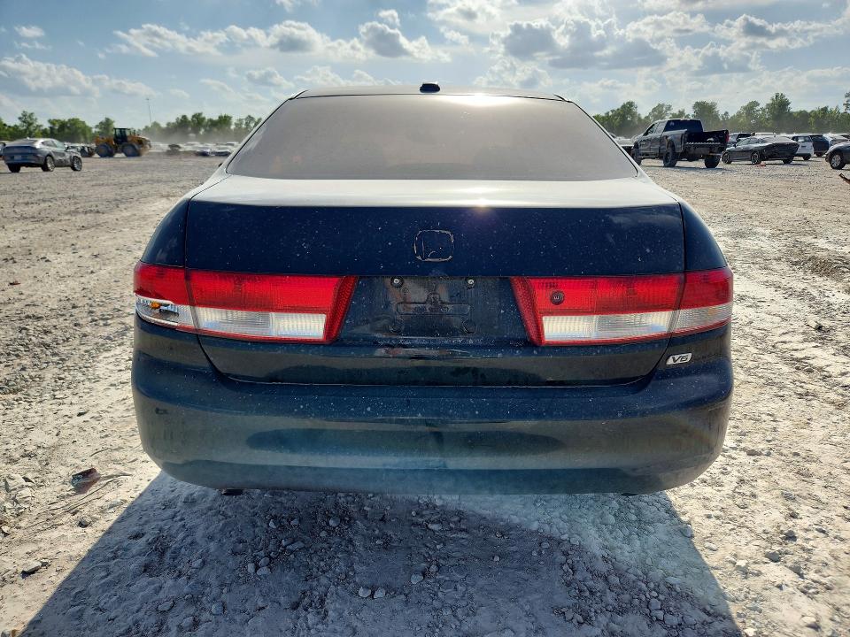 Photo 6 from auction – 2004 HONDA ACCORD with VIN 1HGCM66504A083521