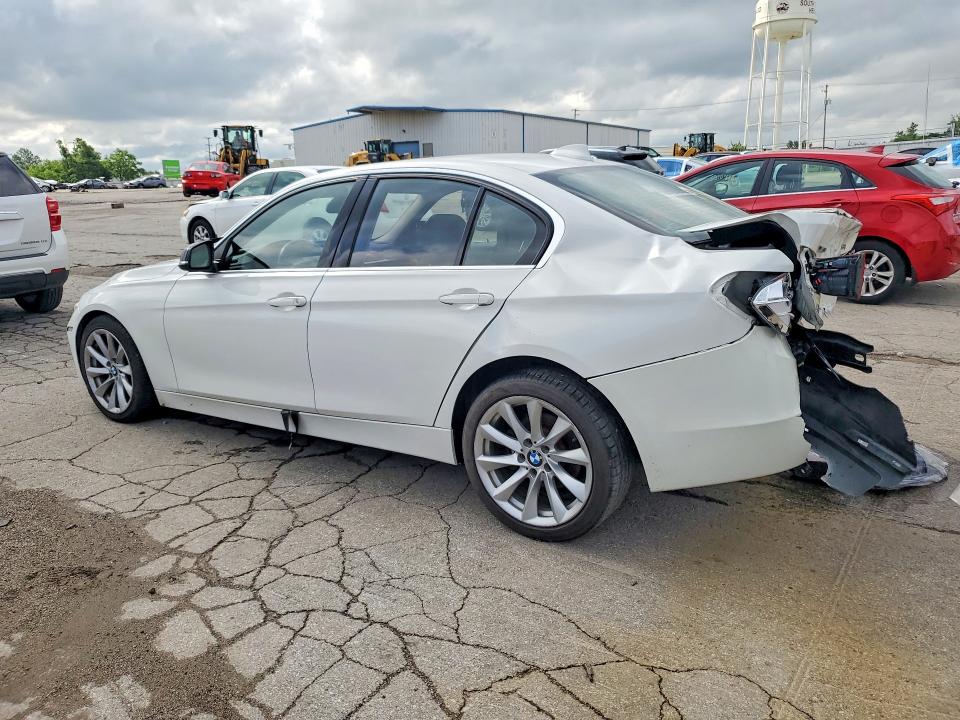 Photo 2 from auction – 2014 BMW 328 with VIN WBA3B3C58EJ978907