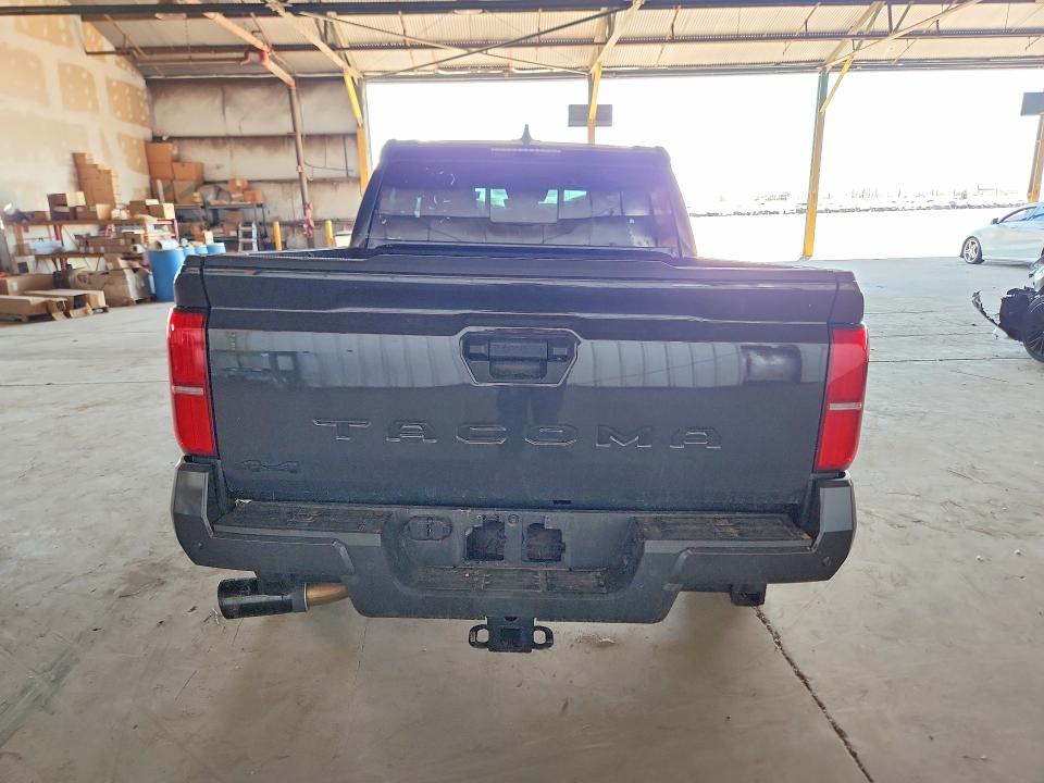 Photo 6 from auction – 2024 TOYOTA TACOMA with VIN 3TMLB5JN7RM038334