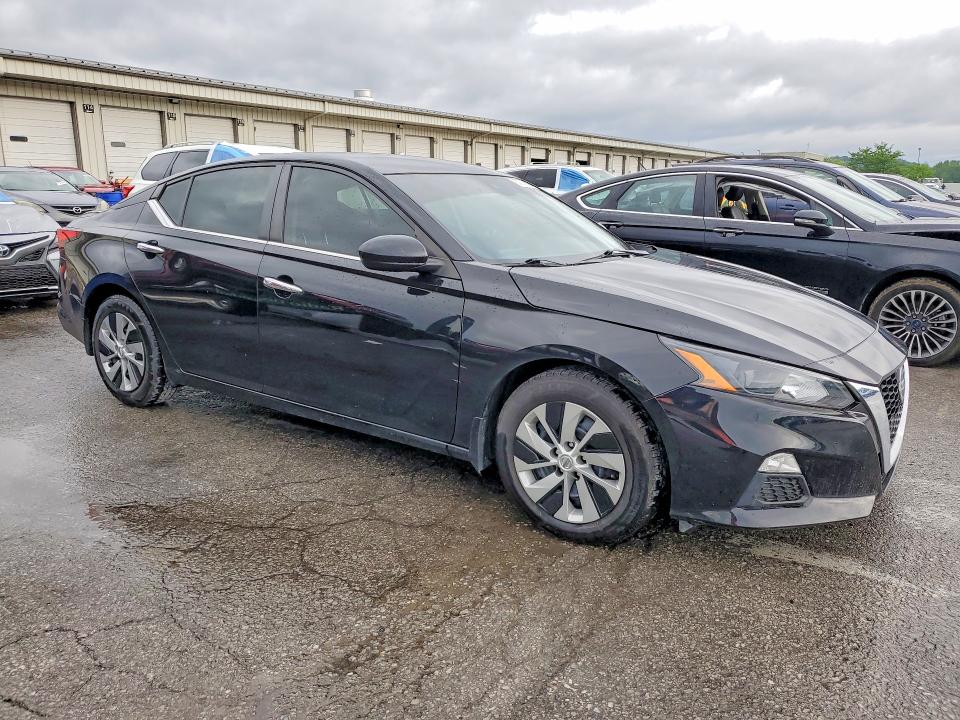 Photo 4 from auction – 2022 NISSAN ALTIMA with VIN 1N4BL4BV6NN343069