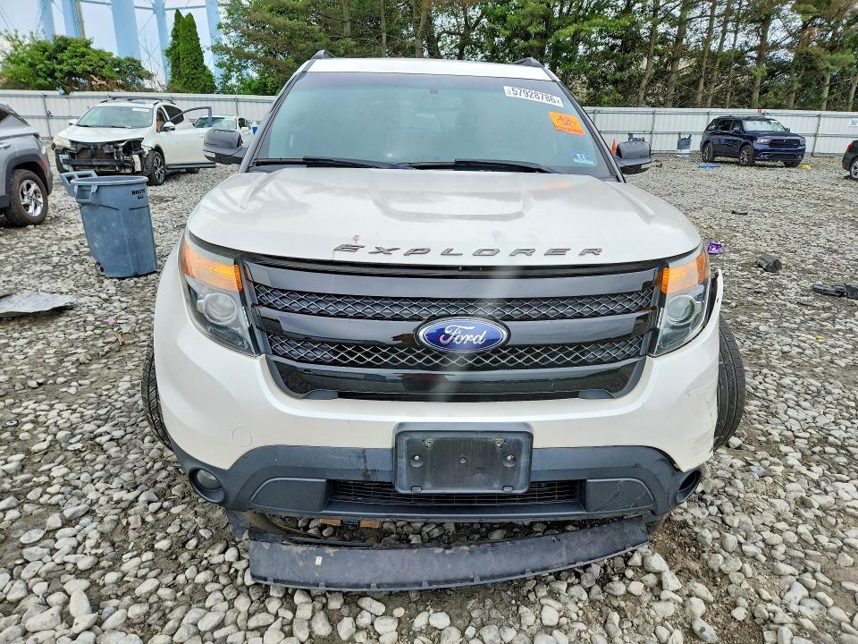 Photo 5 from auction – 2014 FORD EXPLORER with VIN 1FM5K8GT3EGA25872