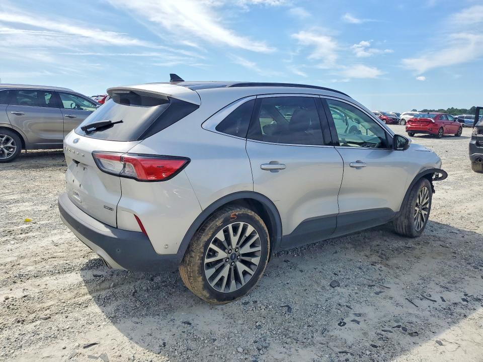 Photo 3 from auction – 2020 FORD ESCAPE with VIN 1FMCU9DZ0LUA76616