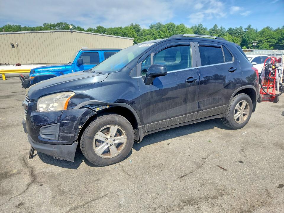 CHEVROLET TRAX 2015 with VIN KL7CJRSB7FB240752 - Photo from auction