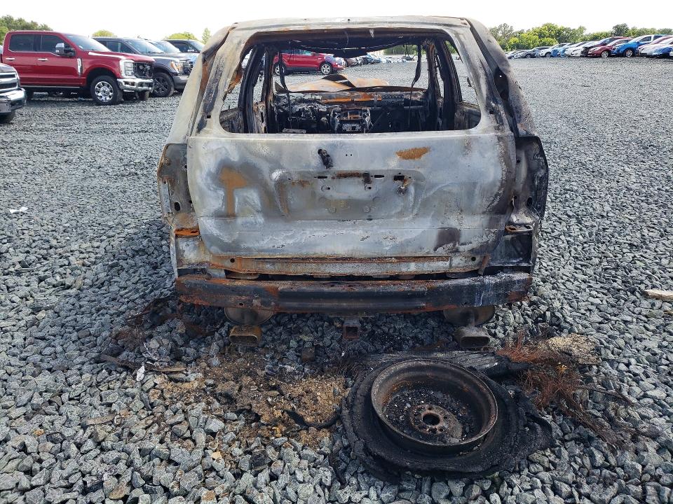 Photo 6 from auction – 2005 ACURA MDX with VIN 2HNYD18835H526546