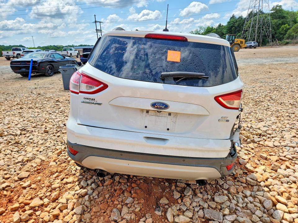 Photo 6 from auction – 2016 FORD ESCAPE with VIN 1FMCU9GX1GUA58075