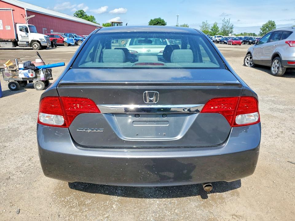 Photo 6 from auction – 2010 HONDA CIVIC with VIN 2HGFA1F42AH021597