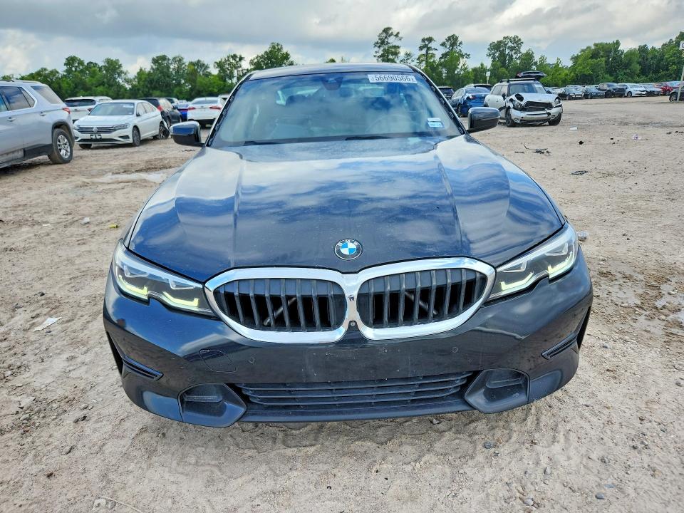 Photo 5 from auction – 2021 BMW 330I with VIN 3MW5R1J03M8C16188