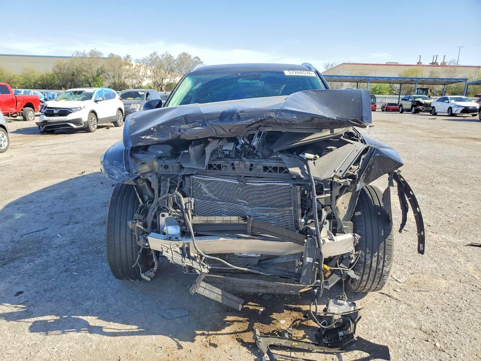 Photo 5 from auction – 2021 GENESIS GV80 with VIN KMUHB4SB8MU073423
