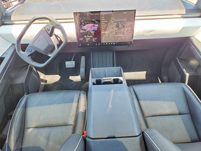 Photo 8 from auction – 2025 TESLA CYBERTRUCK with VIN 7G2CEHED8SA080865