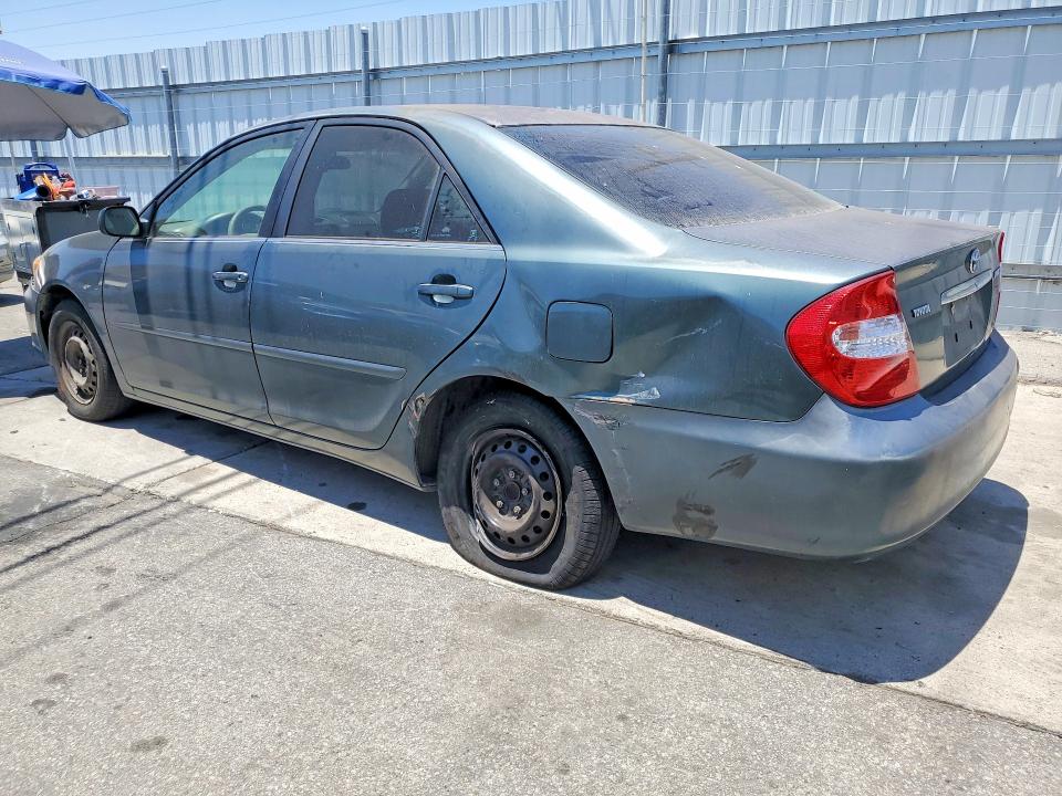 Photo 2 from auction – 2004 TOYOTA CAMRY with VIN 4T1BE32K94U261941