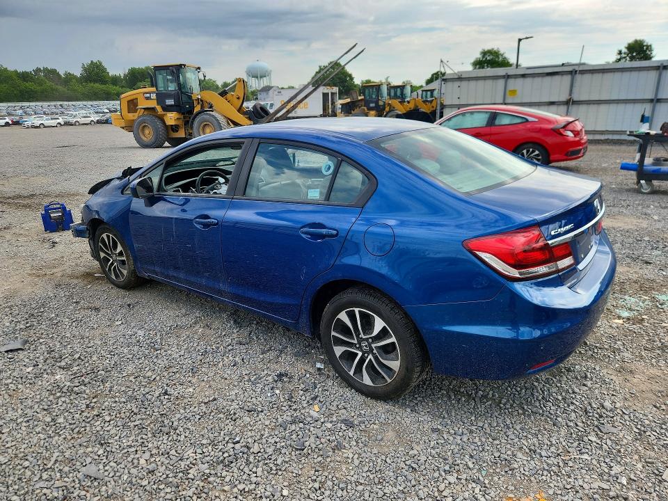 Photo 2 from auction – 2015 HONDA CIVIC with VIN 19XFB2F81FE248254