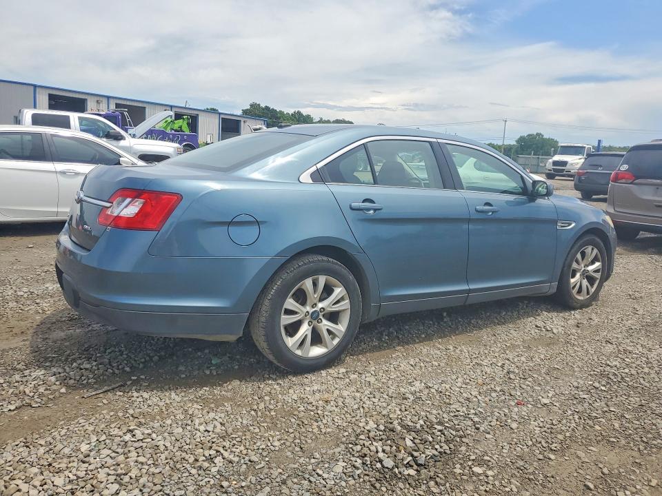 Photo 3 from auction – 2010 FORD TAURUS with VIN 1FAHP2EW4AG115545