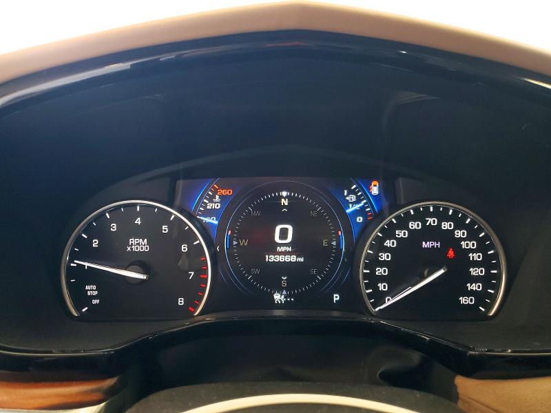 Photo 9 from auction – 2017 CADILLAC XT5 with VIN 1GYKNFRS6HZ217376