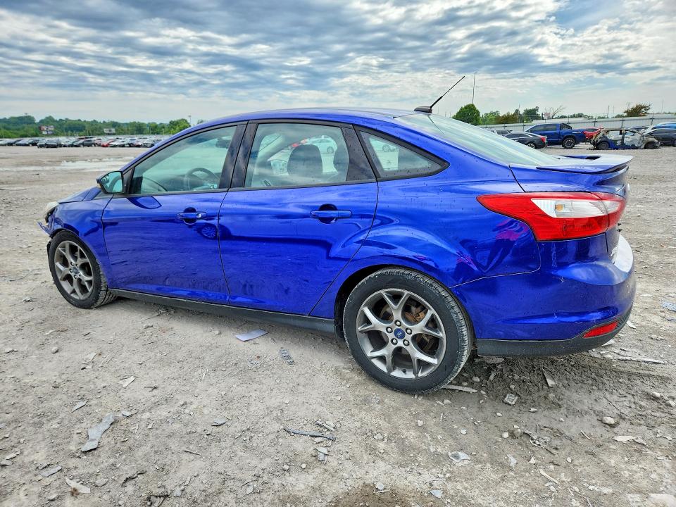 Photo 2 from auction – 2013 FORD FOCUS with VIN 1FADP3F21DL107334