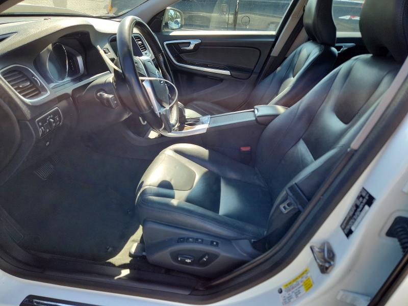 Photo 7 from auction – 2017 VOLVO V60 with VIN YV140MEK4H1332283