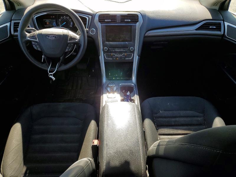 Photo 8 from auction – 2017 FORD FUSION with VIN 3FA6P0HD7HR250687