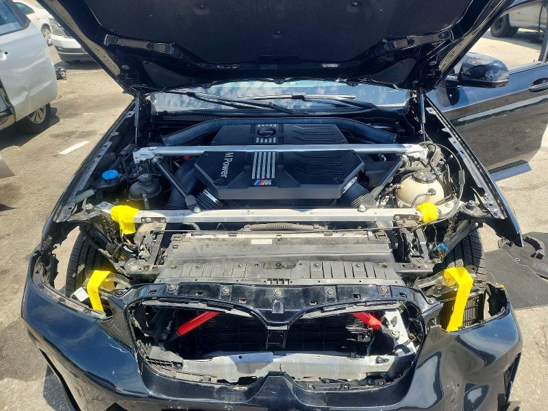 Photo 12 from auction – 2023 BMW X4 with VIN 5YM23EC07P9R43752