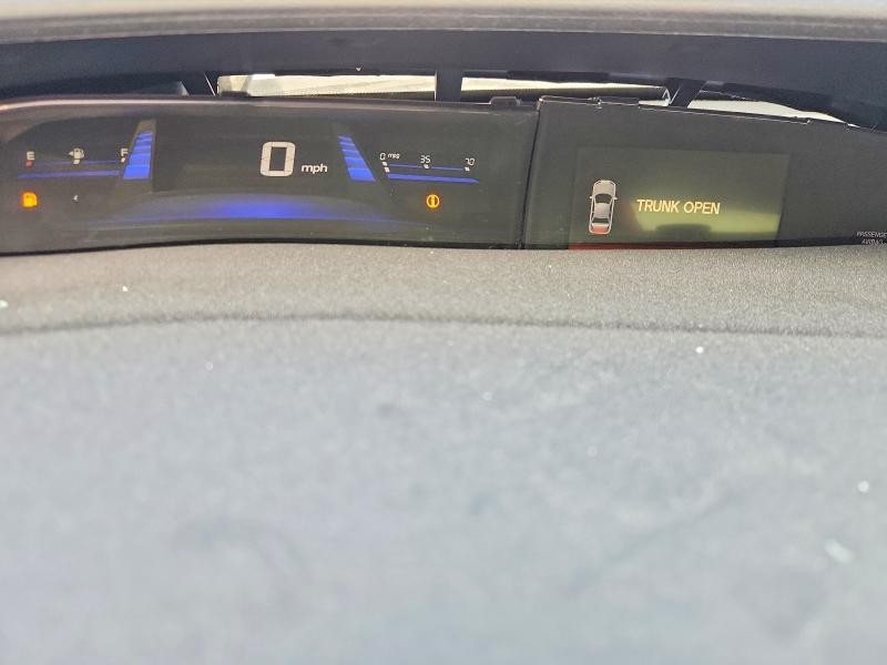 Photo 9 from auction – 2014 HONDA CIVIC with VIN 19XFB2F85EE021079