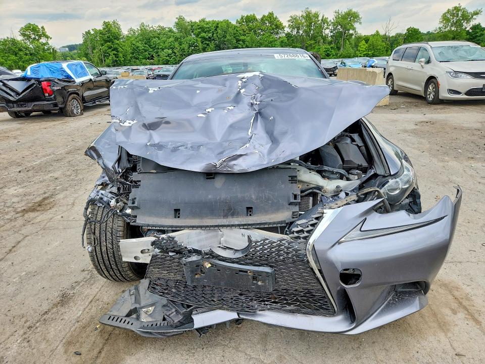 Zdjęcie 5 z aukcji – 2016 LEXUS IS z VIN JTHCM1D25G5006987