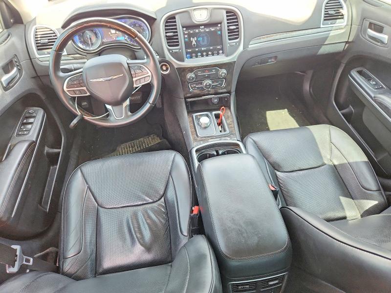 Photo 8 from auction – 2018 CHRYSLER 300 with VIN 2C3CCAEG3JH167924