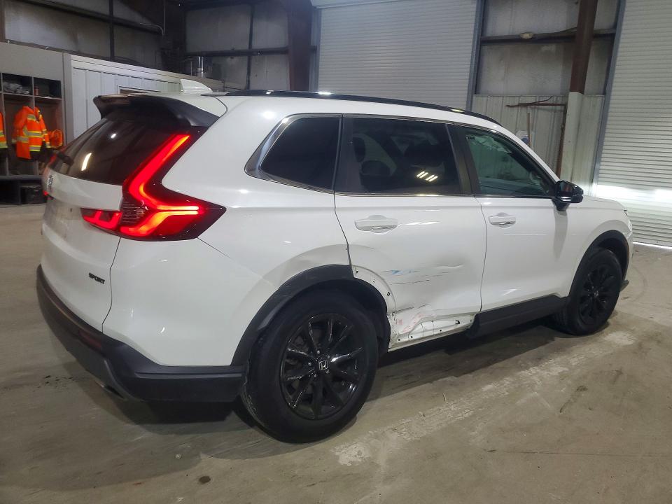 Photo 3 from auction – 2023 HONDA CR-V with VIN 2HKRS6H52PH818105