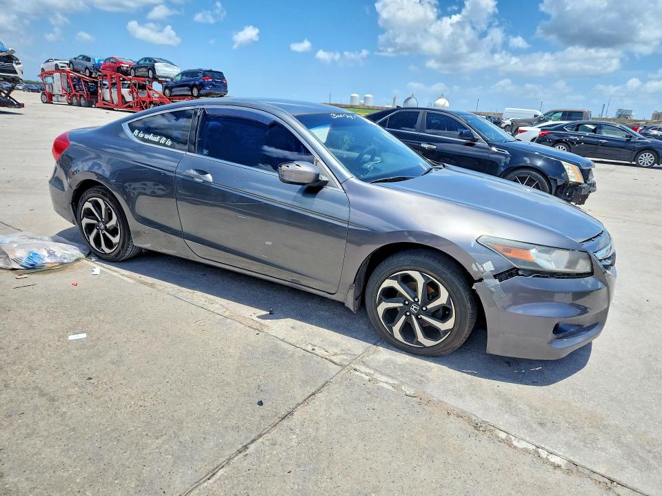 Photo 4 from auction – 2012 HONDA ACCORD with VIN 1HGCS1B31CA006071