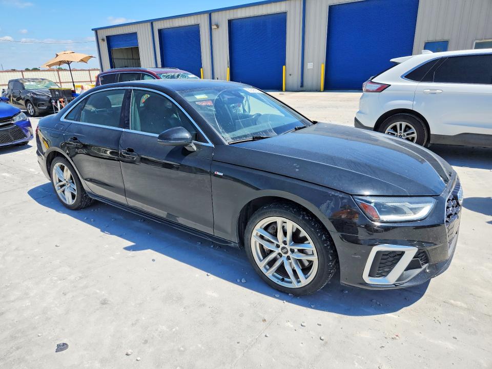Photo 4 from auction – 2021 AUDI A4 with VIN WAUDAAF46MN011735