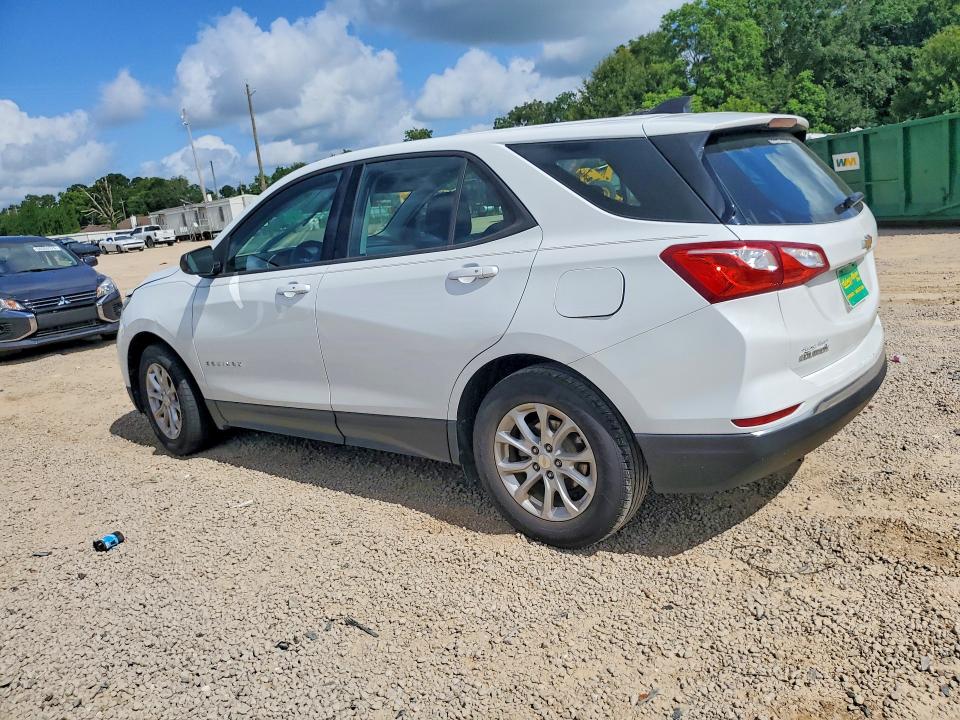 Photo 2 from auction – 2018 CHEVROLET EQUINOX with VIN 2GNAXHEV7J6288571